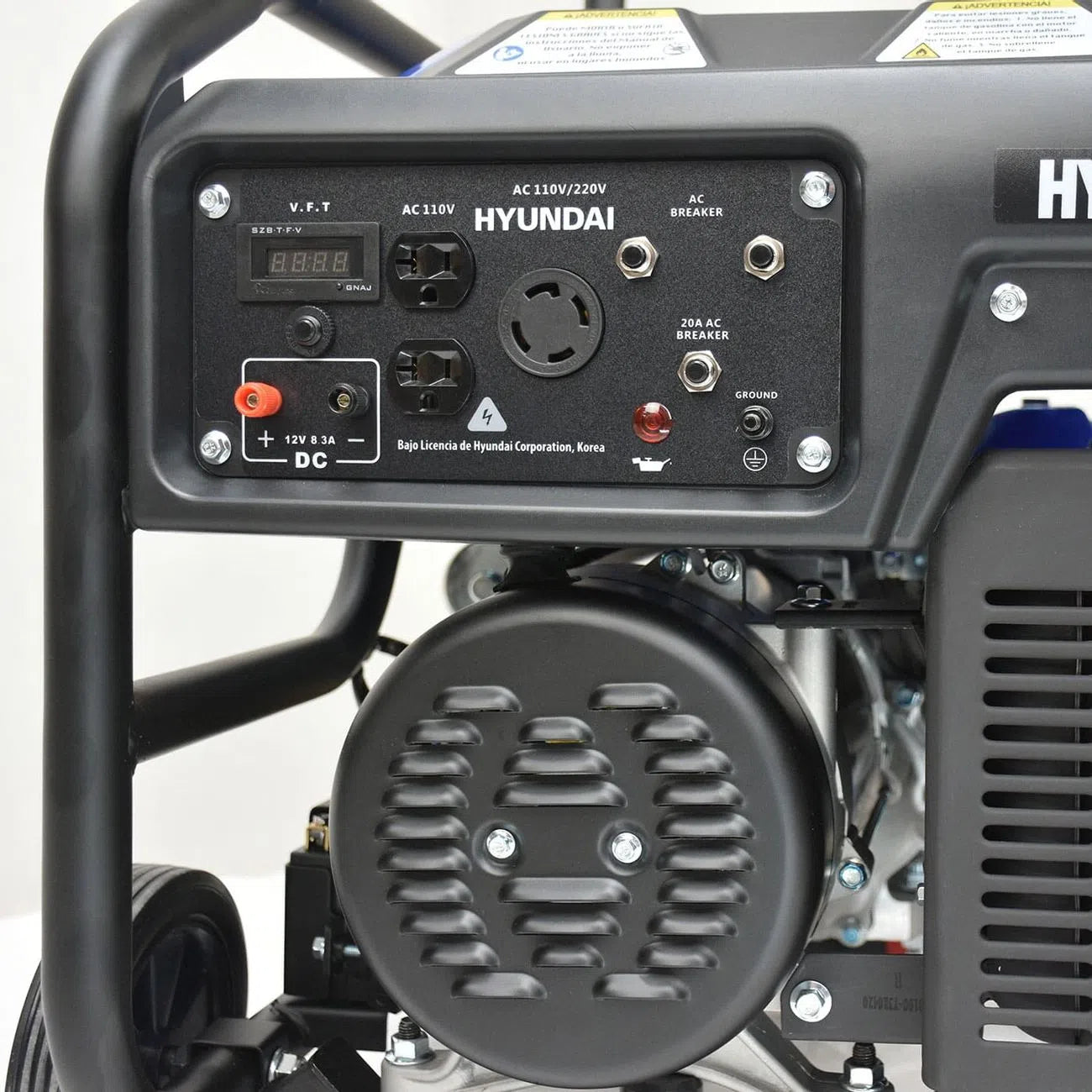 Generador Motor A Gasolina 13.1Hp Potencia Maxima 6000W Potencia Nominal 5500W 110V/220V HYUNDAI HYE6000
